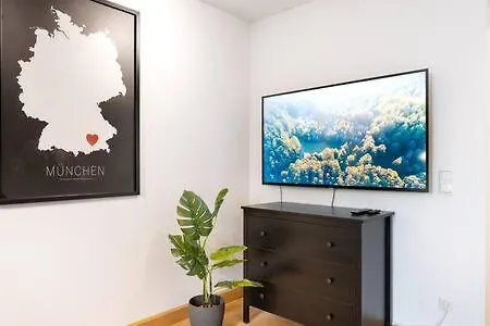 Marienplatz Apartment 2 Bedrooms Living Room Kitchen München